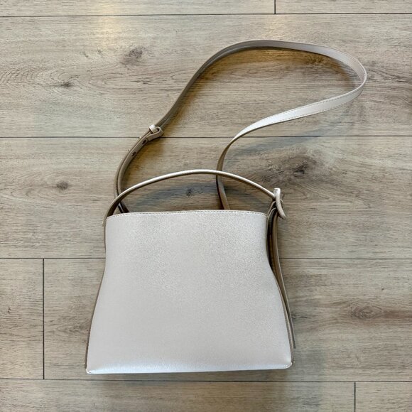 Mango Cream Color Bag - Picture 4 of 8